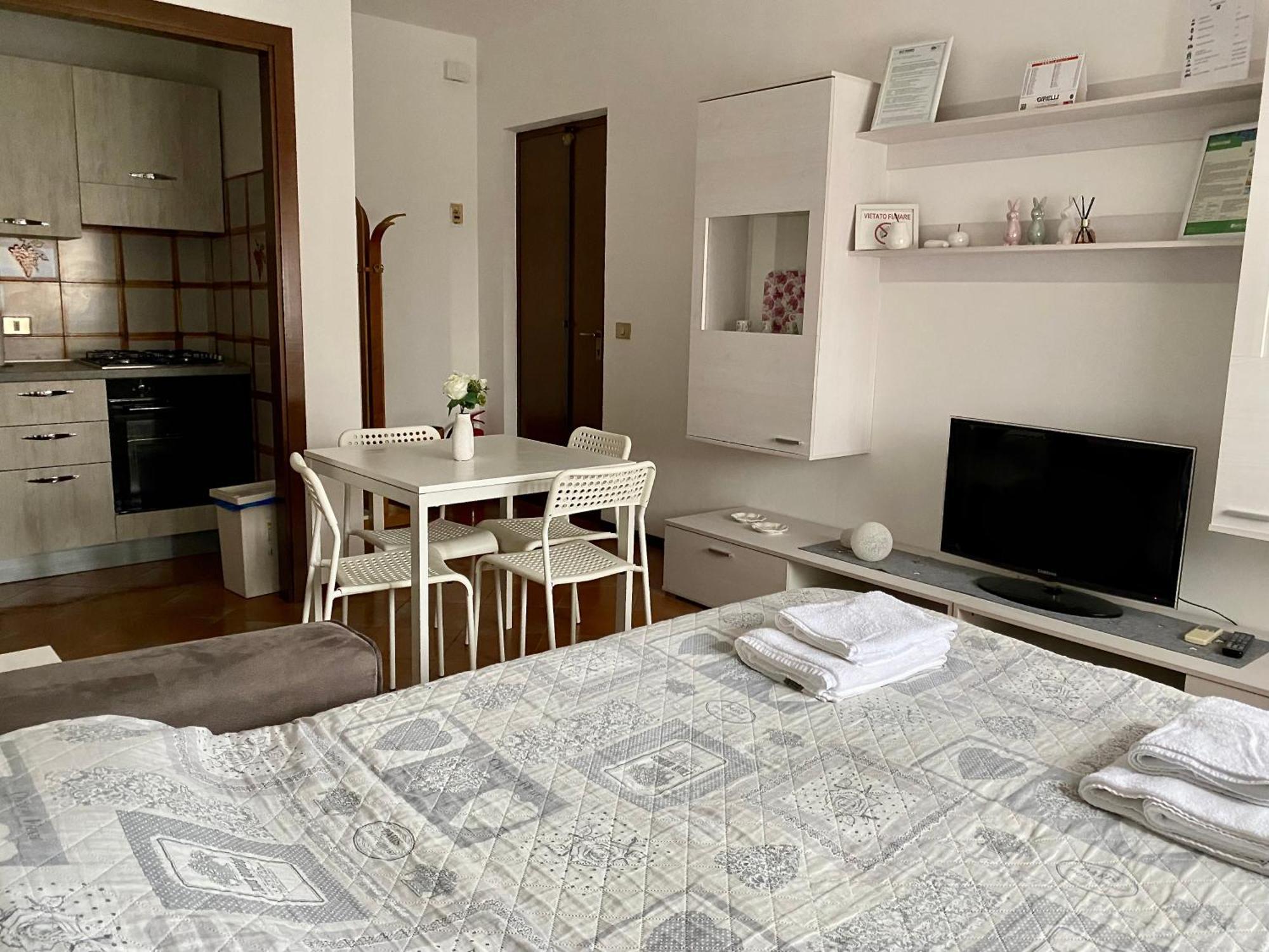 Ferienwohnung Casa Gaia- Castelnuovo Del Garda Cavalcaselle Exterior foto